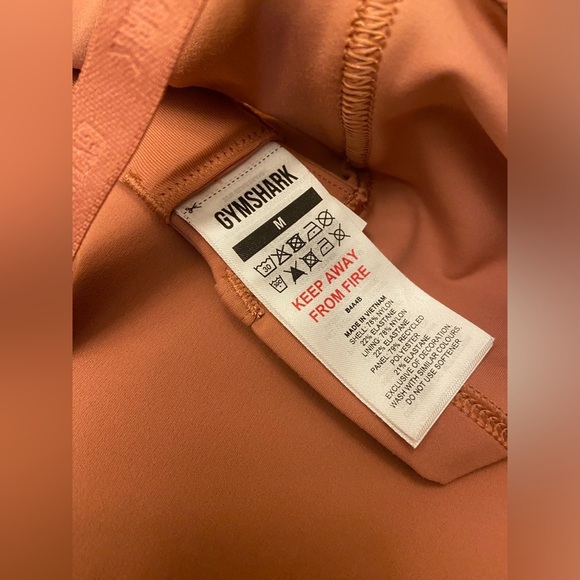 Gymshark top - Picture 6 of 6